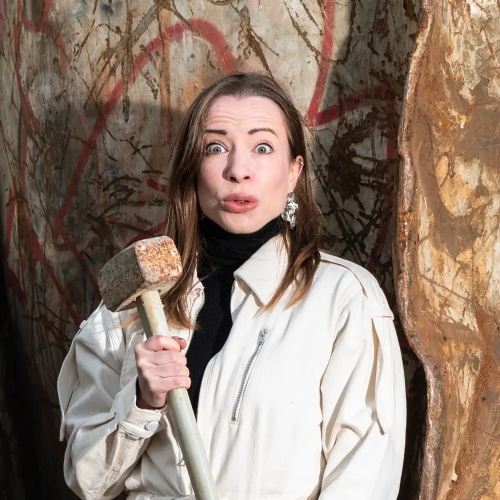 Alternate portrait of Yevgeniya Konovalyuk
